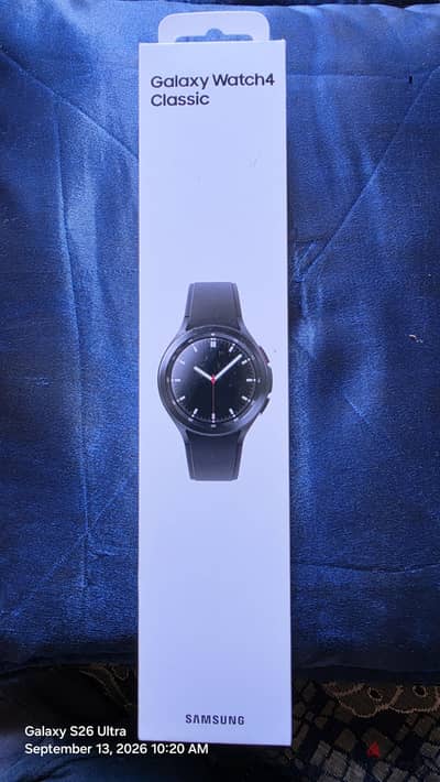 open box new Samsung Galaxy watch 4 classic 46 mm, wrist band 20mm