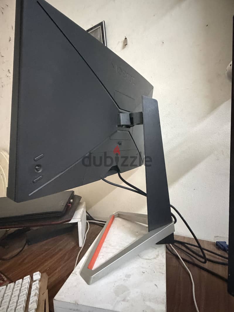 Monitor BenQ 25 165hz 4