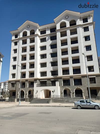 Apartment for sale in Siliya compound in the heart of the new administrative capital, 91 meters, two bedrooms, a bathroom, and a reception. A very excellent commercial opportunity, cash only, all installments with electric and water meters.