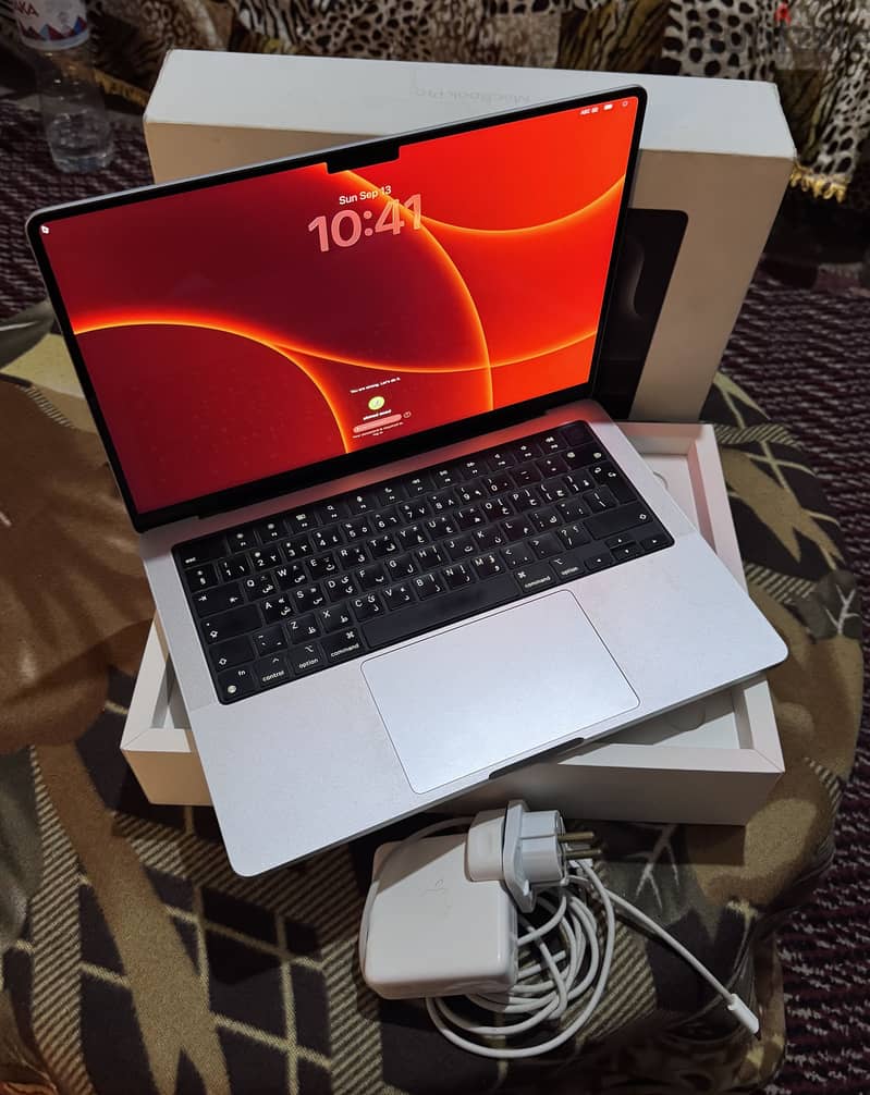 MacBook Pro M3 14 inch 512 1