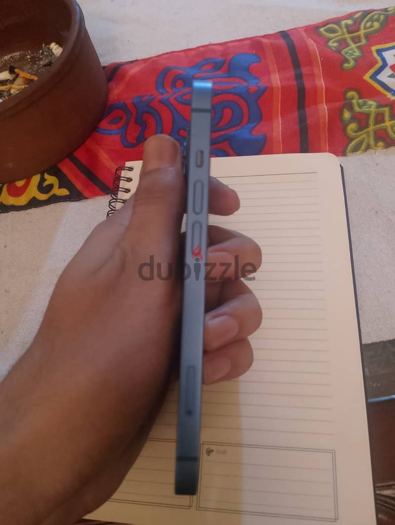 Apple - iPhone 13 2