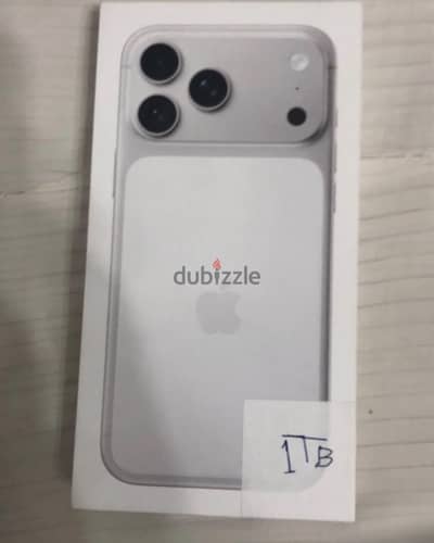 Apple - iPhone 17 Pro Max