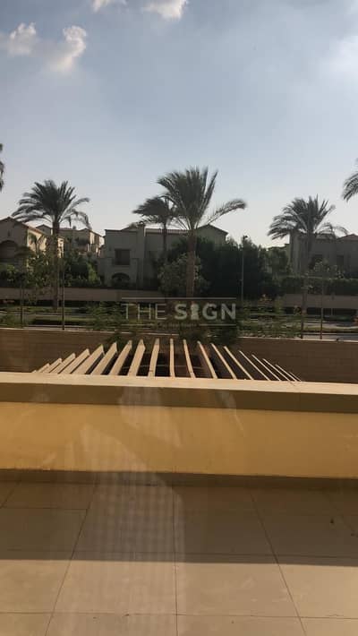 شقة للبيع كمبوند أب تاون كايرو,