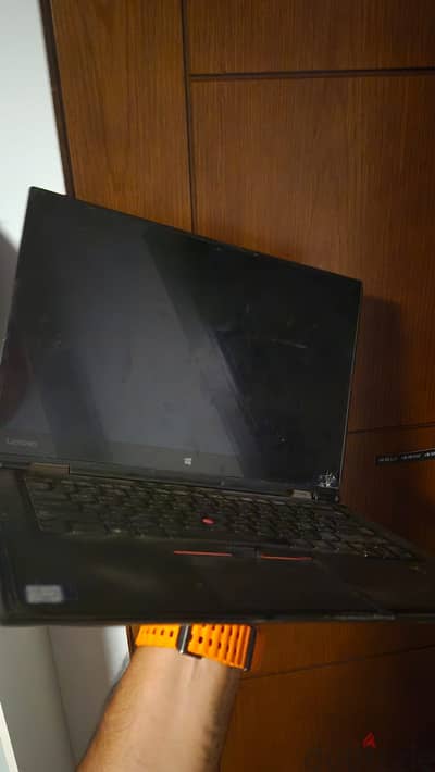 عنوان الإعلان: لابتوب Lenovo ThinkPad X1 Yoga معالج Core i7 (شاشة مكسو