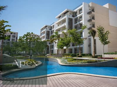 Fully finished, ready-to-move-in apartment with a lagoon view, available in installments over 7 years in Mostakbal City.