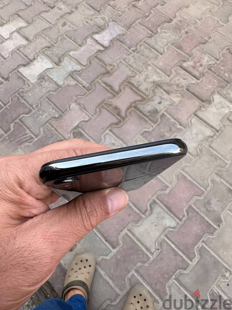 ايفون X 8