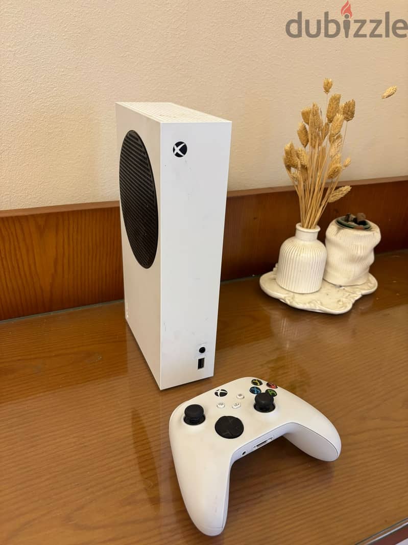 xbox series s like new 1