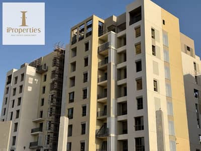 Apt 2 bedroom Fully Finished Delivery 1 year Resale in Zed East New Cairo