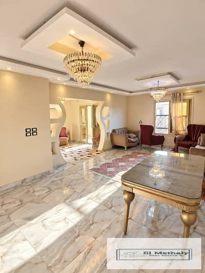 شقه تمليك للبيع في مدينه الرحاب القاهره الجديده تشطيبات خاصه بالفرش و الاجهزه  new cairo el rehab city