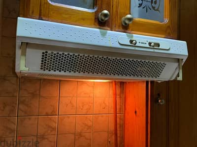 شفاط بوتاجاز اليكا ايطالي 60 سم بحالة ممتازة
