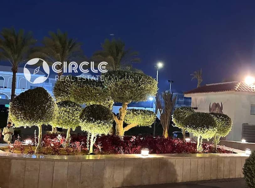 فيلا بـ٥ غرف نوم في هايد بارك، صورة ١٠ من ١٢