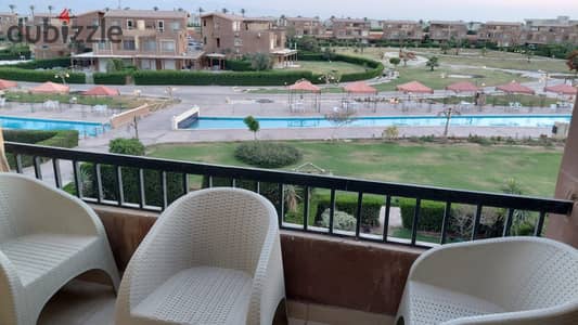 بسعر اقتصادي شالية ٣ غرف علي البسين مباشرة و فيو روعة