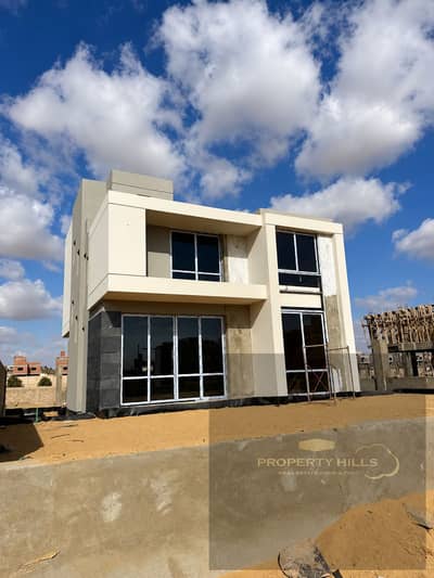 Standalone Villa 4 Bedroom for Sale in Patio Vera, Sheikh Zayed | Opposite Beverly Hills | Prime Location