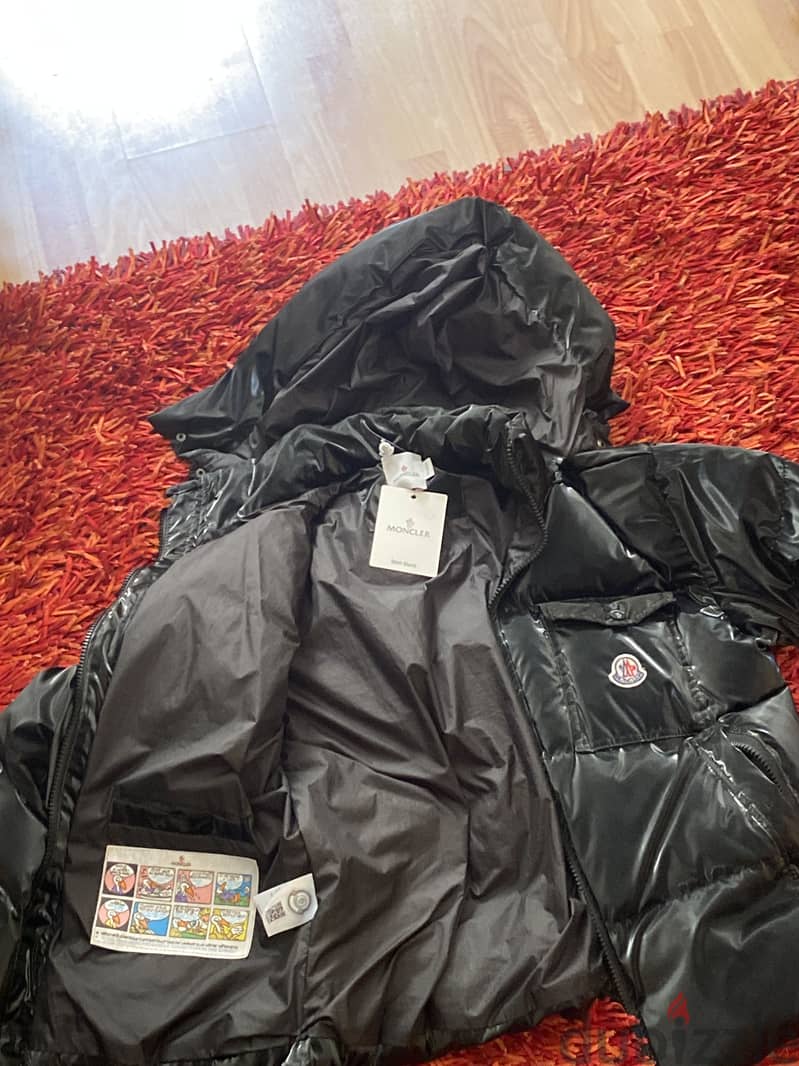 MONCLER JACKET 2