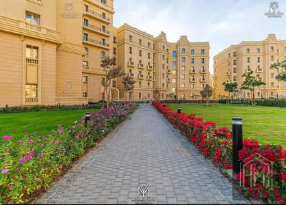 للبيع فى العاصمة الادارية شقه 143م استلام فورى R5 كومباوند نيو جاردن سيتى  New Garden City