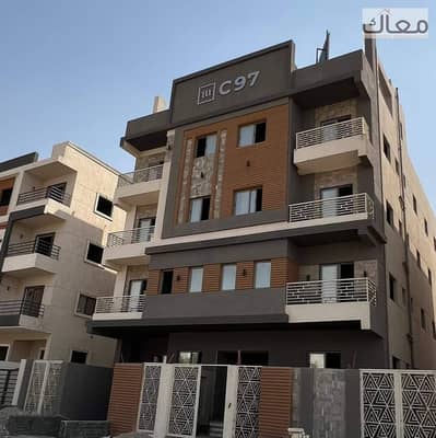 شقتك استلام فوري بجوار كومباوند المراسم بمساحه 160م فيو شارع التسعين الشمالي