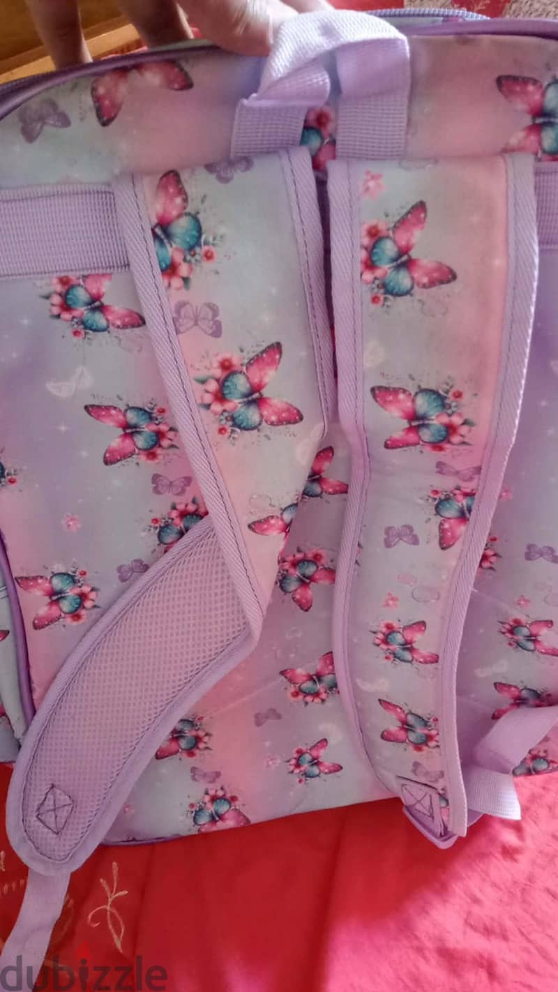 شنطة مدرسة 3