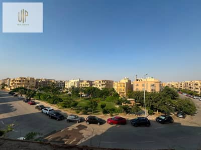 شقة للبيع - فيلا - البنفسج 7 - التجمع الأول بالقرب من محور محمد نجيب و 90 الشمالى و الرحاب