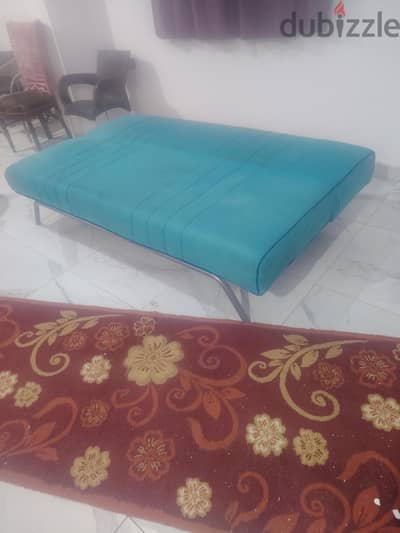 كنبه سرير
