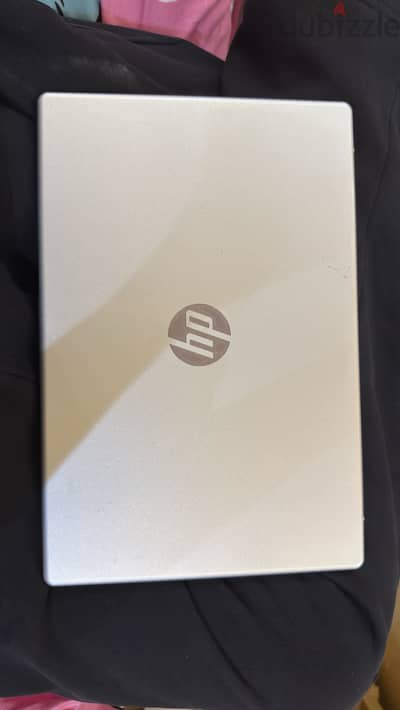 Laptop hp لاب توب em0024ne استعمال خفيف