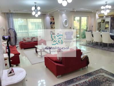 #شقه_للبيع  #المعراج العلوى بالقرب من #كارفور و #الدائري  بالقرب من البنوك والخدمات و المدارس  مساحه 250 متر  دور 3  اسانسير