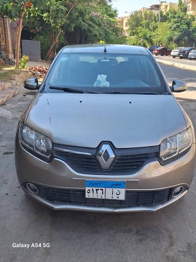 Renault Sandero 2016