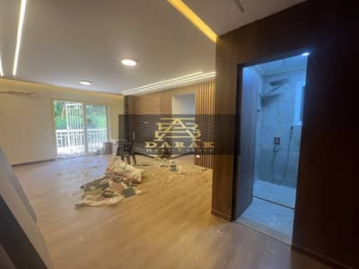 Seize the opportunity and own a ground floor apartment with garden in ultra-super-lux finishing in front of services B10