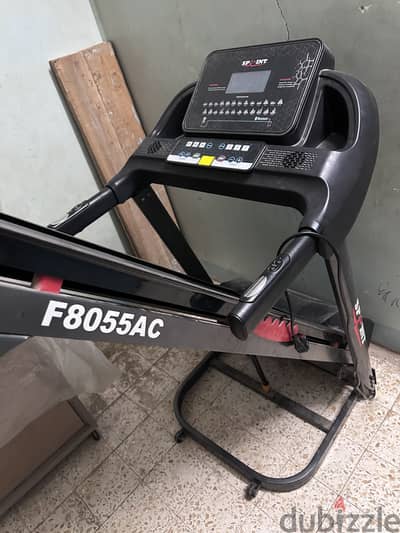 Treadmill Sprint F8055AC incline