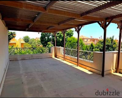 فيلا استاندالون فخمة استلام فوري مع Private pool  في التجمع الخامس امام مكتب النائب العالم للبيع بالتقسيط المريح بالقرب من تاج سيتي و الرحاب و ميفيدا