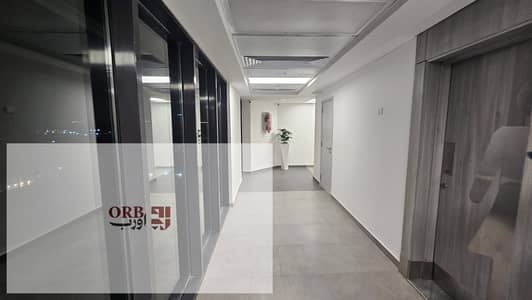 مكتب إداري للإيجار في HQ Building التجمع الخامس القاهرة الجديدة 69م على شارع التسعين الشمالي مباشرةً موقع مميز للشركات والأنشطة الإدارية للإيجار الشهر