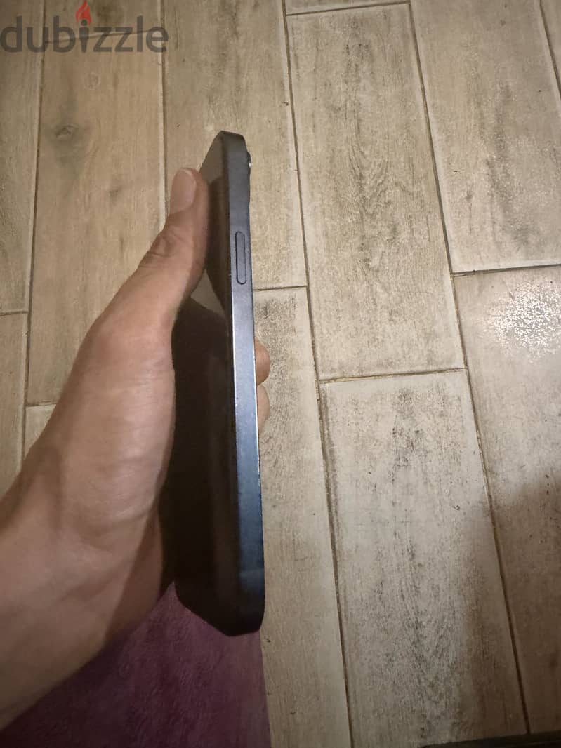 آبل - آيفون 14 بلس 5