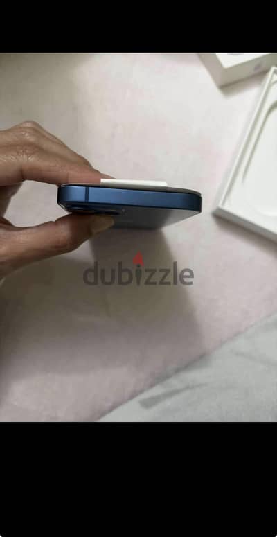 Apple - iPhone 13
