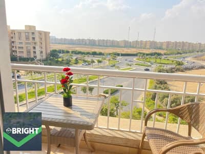 شقة للإيجار في مدينتي (B10) - مساحتها 115 متر مربع - مفروشة بالكامل ومجهزة بمكيفات - جاهزة للسكن - موقع مميز - إطلالة مفتوحة