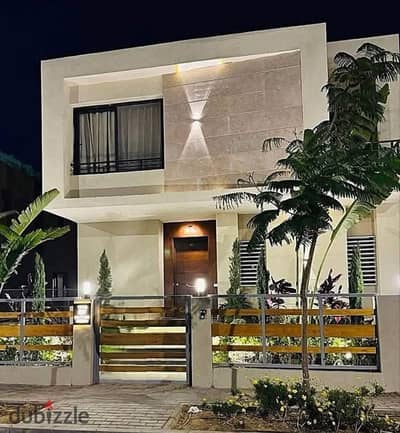 فيلا للبيع في الباتيو تاون التجمع – El Patio Town New Cairo استلام فوري برايم لوكيشن بالقرب من الجامعة الأمريكية وطريق السويس
