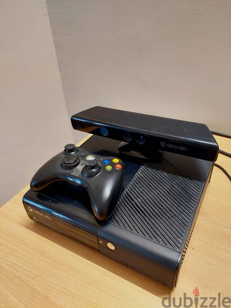 جهاز Xbox 360 و Kinect Camera 1