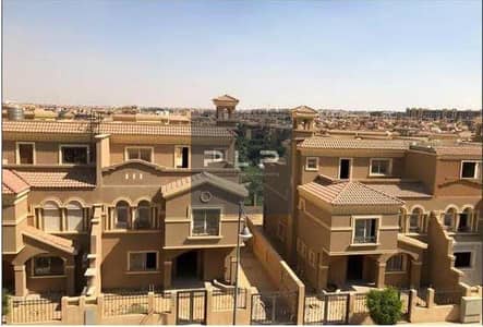 توين هاوس للبيع في لي رورا متشطب بالكامل استلام فوري جاهز ع السكن فورا