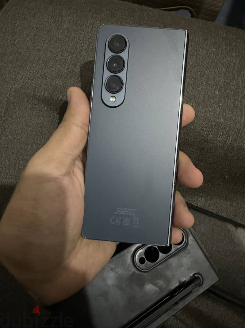 Samsung Z Fold 4 2