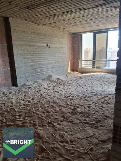 Unprecedented price: 195m² apartment, ready for immediate delivery, in a prime location with an open view of the landscape (limited time offer).