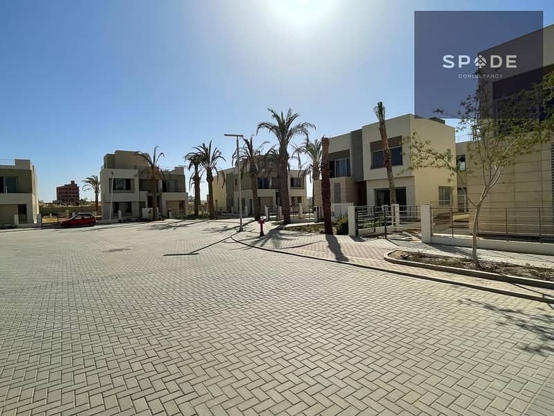 فيلا بـ٦ غرف نوم في بالم هيلز القاهرة الجديدة، صورة ٤ من ١٧