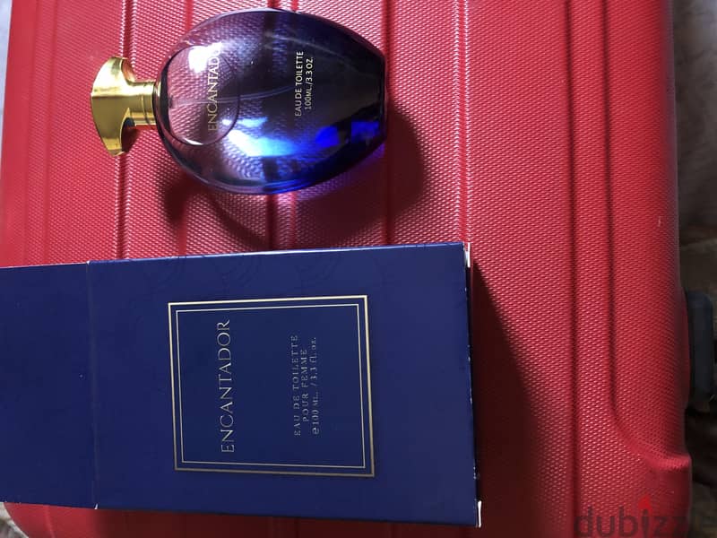 encantador perfum 1