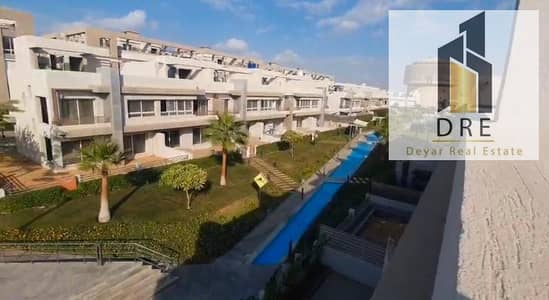 تاون هاوس كورنر للبيع بكومباوند جراندا لايف 245م ارضي اول و روف