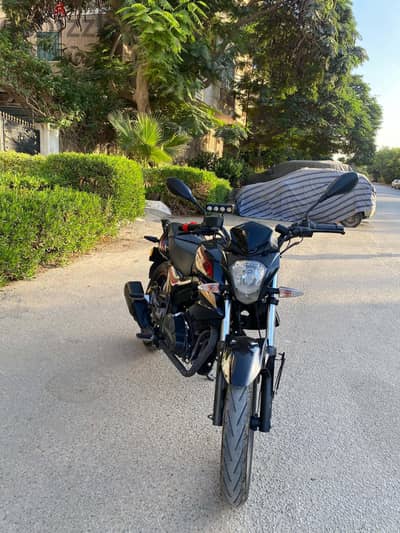 بنلي vlr  سوبر اسبورت 200