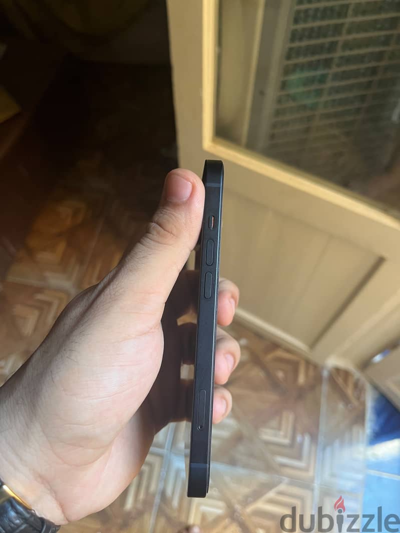 Apple - iPhone 14 2