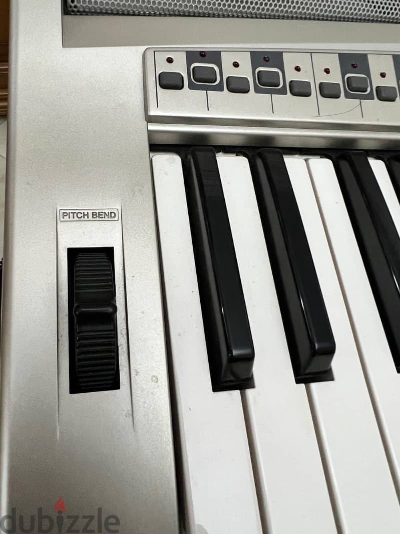 Yamaha PSR-A300 1