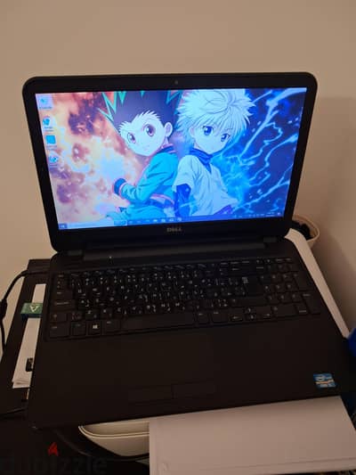 للبيع Dell Laptop