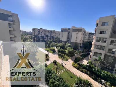Premium 140 sqm apartment with hotel-style finishing and a Wide Garden View in B10.