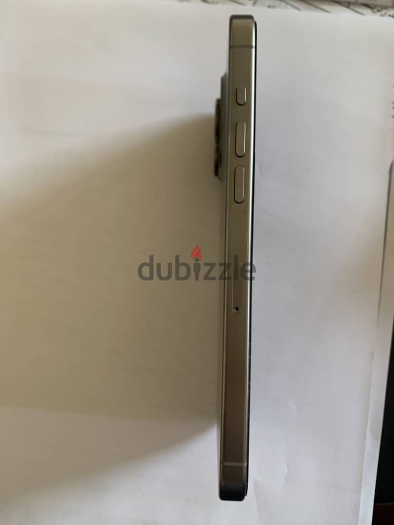 Apple - iPhone 15 Pro Max 4