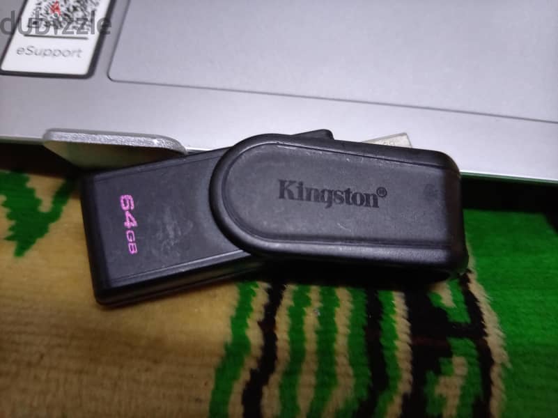 فلاشات USB 3
