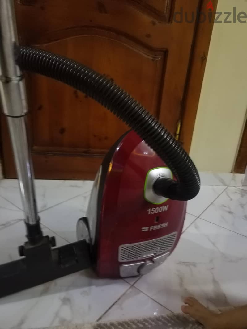 مكنسة كهربائية 1