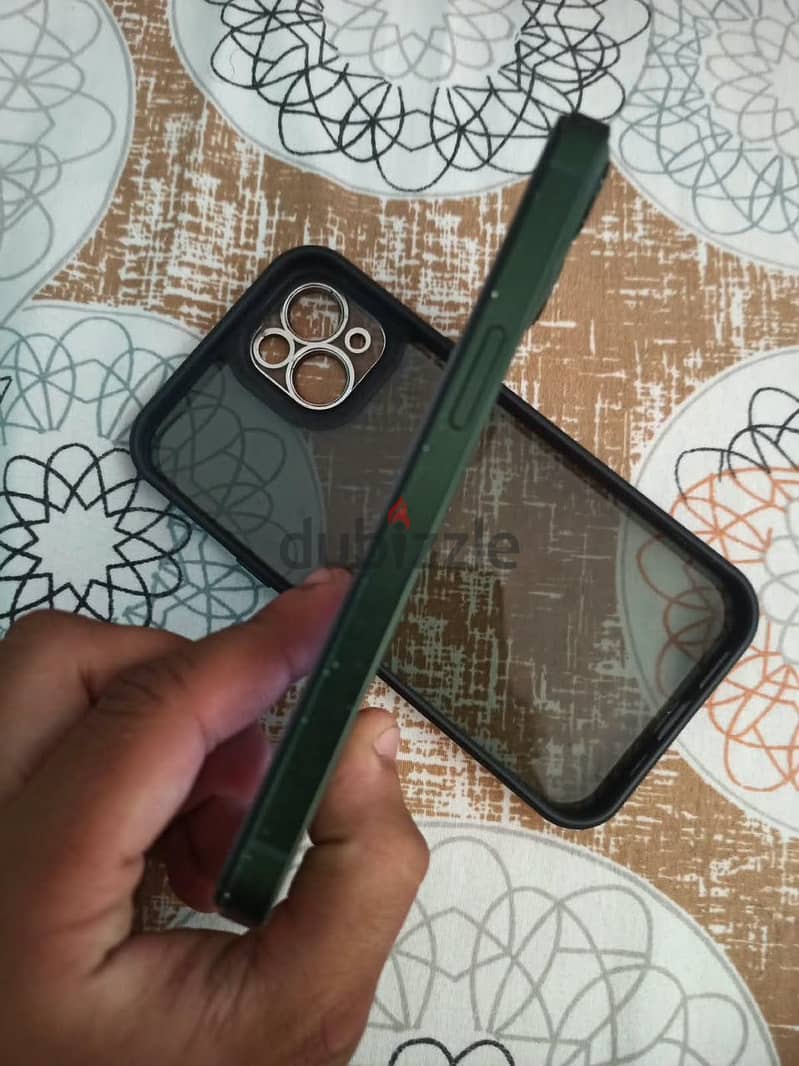 Apple - iPhone 13 4
